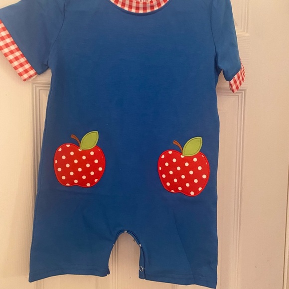 New Apple Romper - Picture 2 of 8